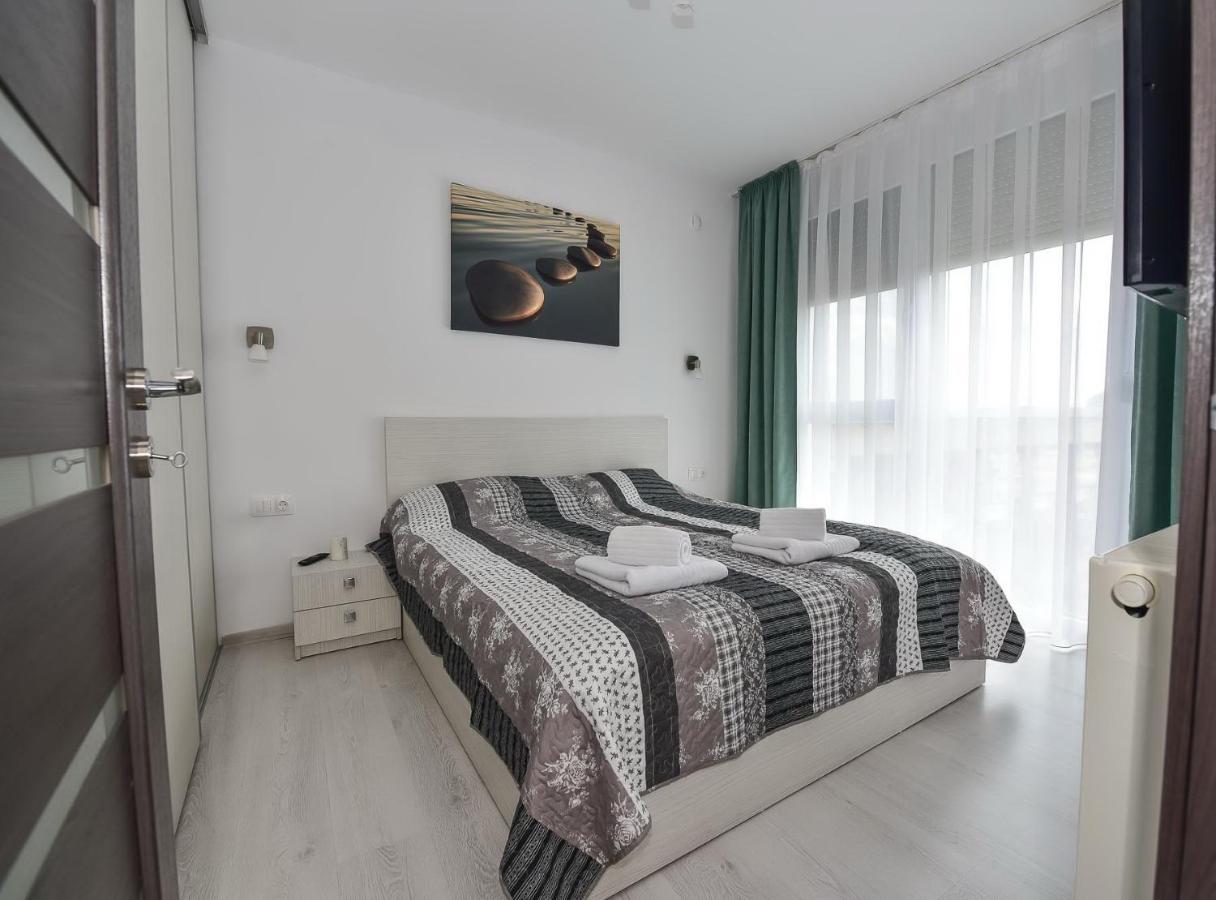Stylish Stay - Executive - Private Parking And Central Location Oradea Ngoại thất bức ảnh